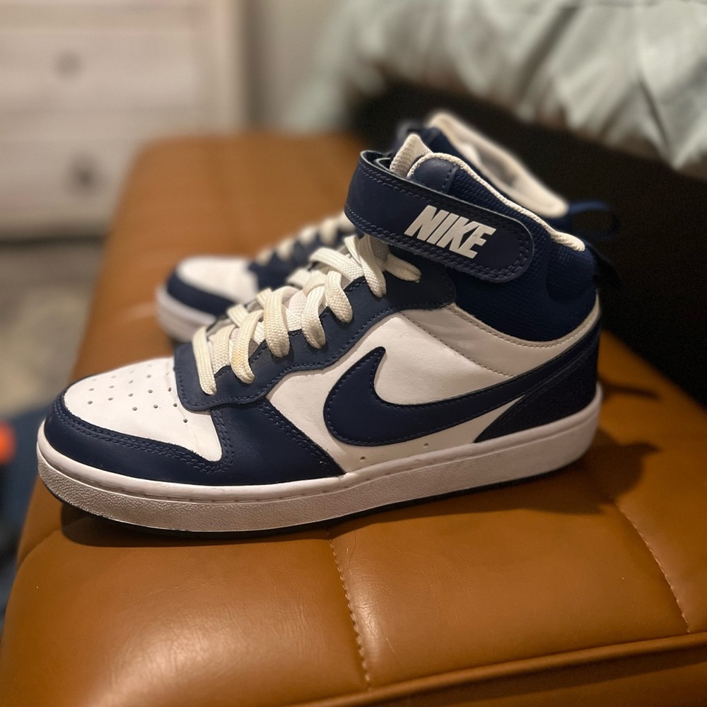 Nike Kids Court Borough
